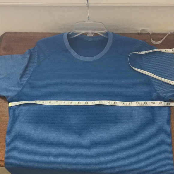 Men’s Lululemon Jersey Tee Shirt - Picture 5 of 5